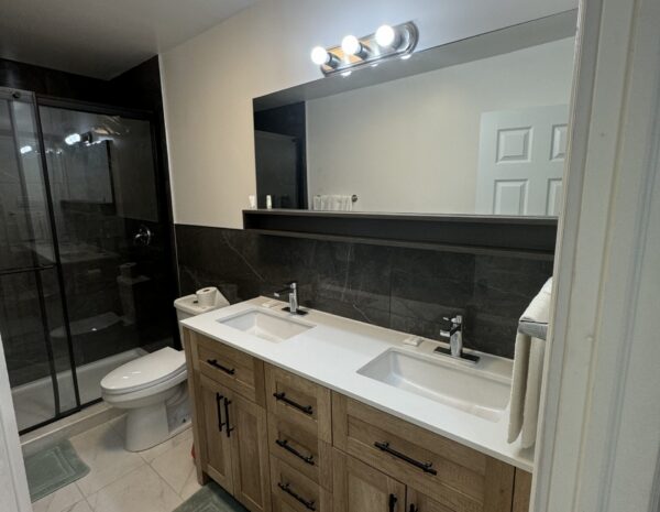 airbnb washroom