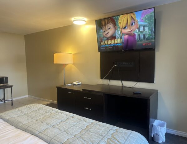 tv